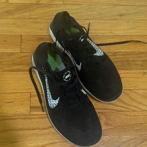 Nike free run flyknit